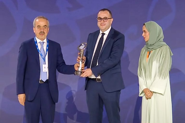حسان الكنوني عضوا بمجلس إدارة “جائزة الإعلام العربي”