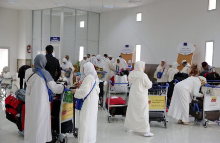 خلال نصف رمضان.. مرور أزيد من 3 ملايين معتمر ومسافر عبر 4 مطارات سعودية