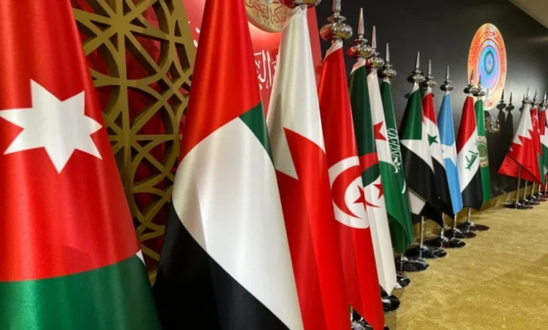القمة العربية تعتمد خطة إعادة إعمار غـ.زة وتدعو لدعم دولي عاجل