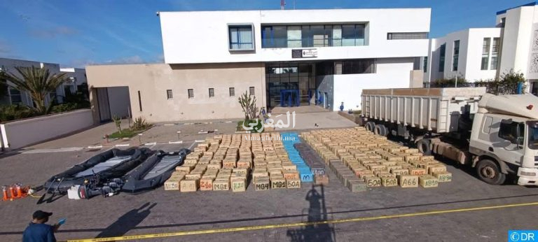 إجهاض محاولة تهريب شحنة من المخدرات بلغ مجموع وزنها أزيد من 17 طن من مخدر الشيرا بمراكش
