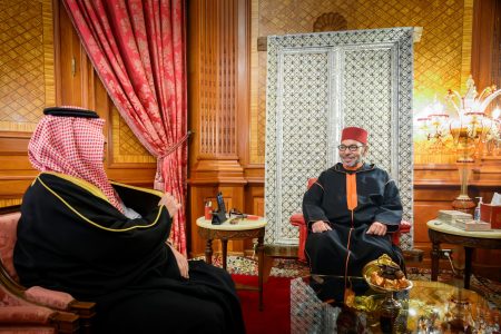الملك محمد السادس يستقبل مبعوثا من خادم الحرمين الشريفين ومن ولي عهد المملكة العربية السعودية حاملا رسالة شفوية لجلالته