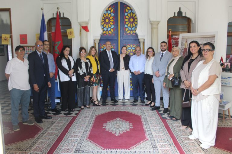 القنصلة العامة الفرنسية بطنجة تزور مؤسسة طنجة الكبرى لتعزيز التعاون الثقافي