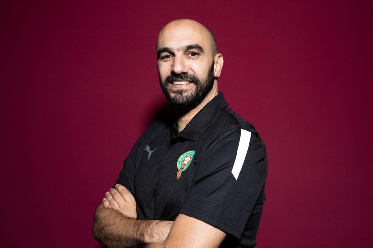 وليد الركراكي يعلن قائمة المنتخب المغربي للمباراتين الوديتين أمام موزمبيق وأوغندا