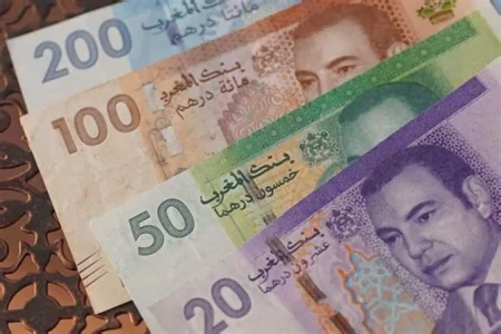 تحويلات الجالية المغربية بالخارج تتجاوز 102 مليار درهم مع نهاية أكتوبر