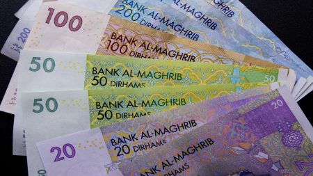 محكمة الاستئناف تدين بنكا بسبب رفض التعامل بنسخة مصادق عليها من البطاقة الوطنية
