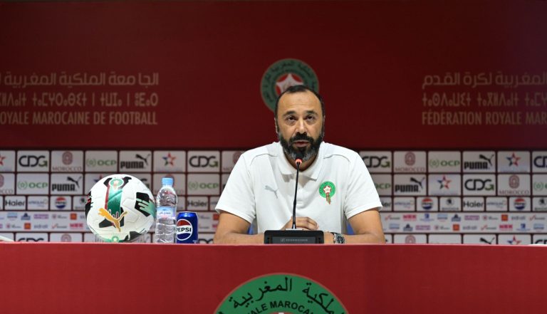 السكتيوي يعقد ندوة صحافية للإعلان عن لائحة منتخب المغرب الرديف