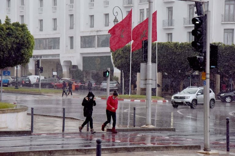 تساقطات متفاوتة بالمملكة خلال 24 ساعة وفق معطيات رسمية