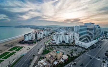 تصنيف دولي يضع طنجة على رأس المدن المغربية الأغلى من حيث المعيشة