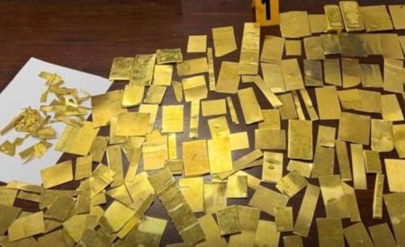 احباط تهريب ازيد من 13 كيلوغراما من الذهب بميناء بني انصار بالناظور