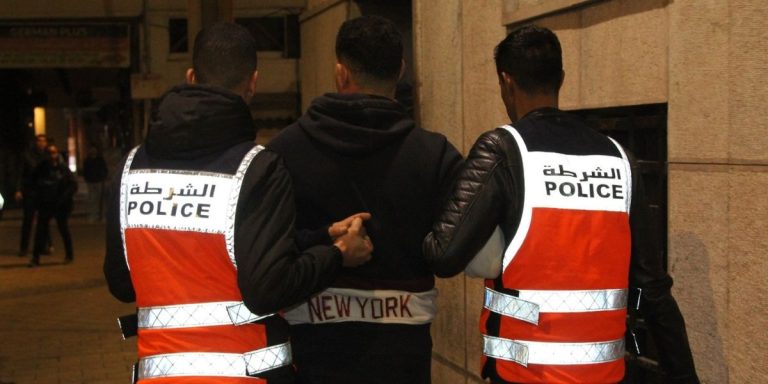 بعد شكايات متكررة أمن طنجة يوقف شابا موضوع مذكرة بحث وطنية ببني مكادة