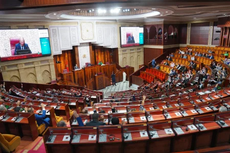 مجلس النواب يصادق بالأغلبية على مشروع قانون تنظيم مهنة المحاماة