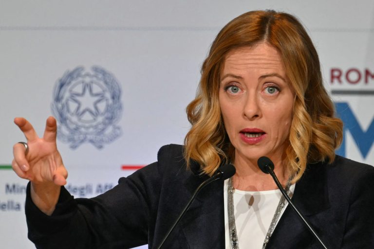 رئيسة الوزراء الإيطالية تدعو إلى تحقيق صارم في وفاة المغربي عبد الرحيم فاكر