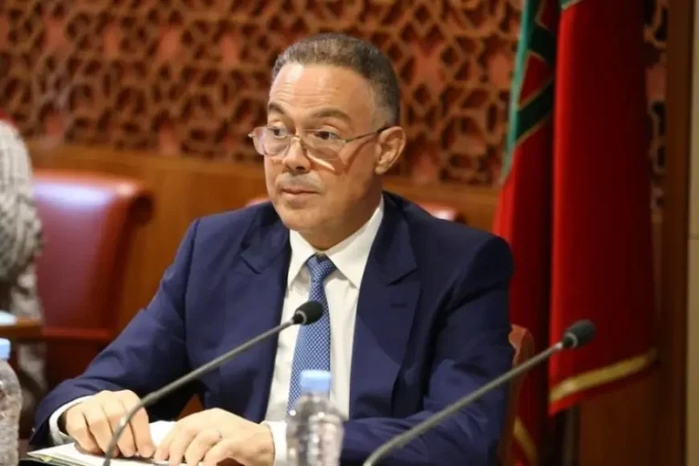 فوزي لقجع يلتحق رسمياً بحزب الأصالة والمعاصرة ويحضر أشغال مجلسه الوطني