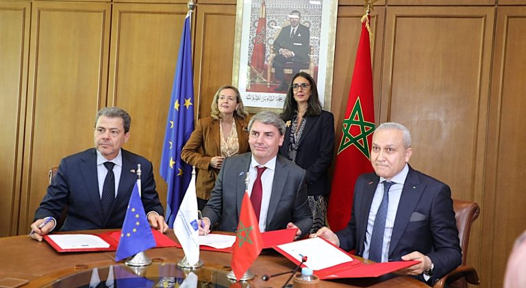 المغرب يحصل على تمويل أوروبي بقيمة 365 مليون يورو لدعم السكك الحديدية والطرق السيارة