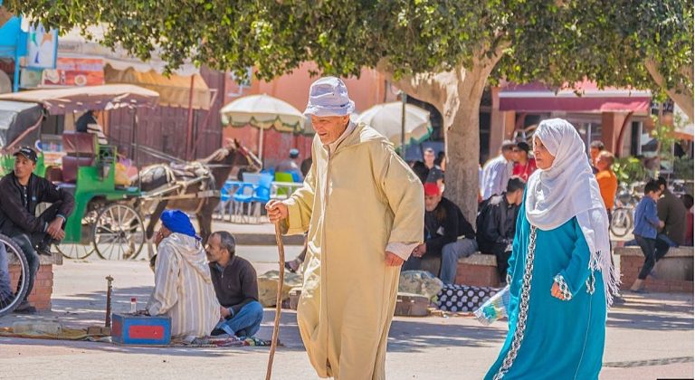 تقرير رسمي يحذر من تسارع الشيخوخة وتراجع الساكنة القروية بالمغرب