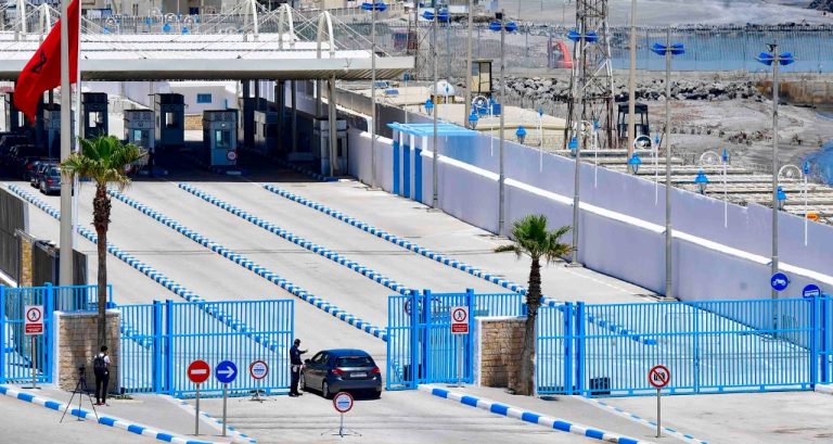 إعادة فتح معبر مليلية تضع حدا لمعاناة العالقين